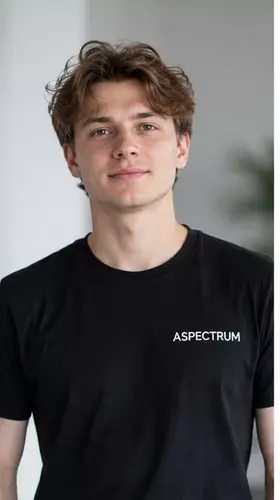 Алексей Карпов